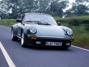 Porsche 911 Turbo 3.0 Coupe 1975 года (UK)